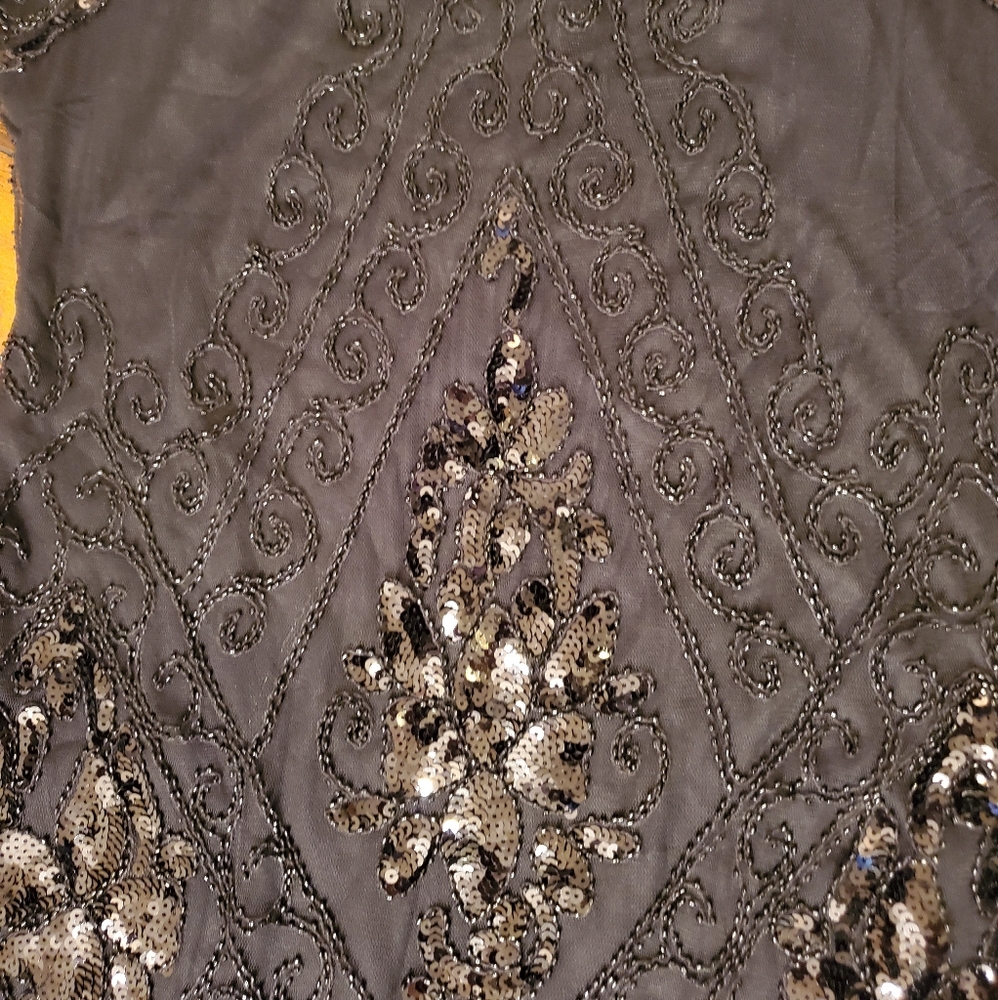Dress - Picture 2 of 2